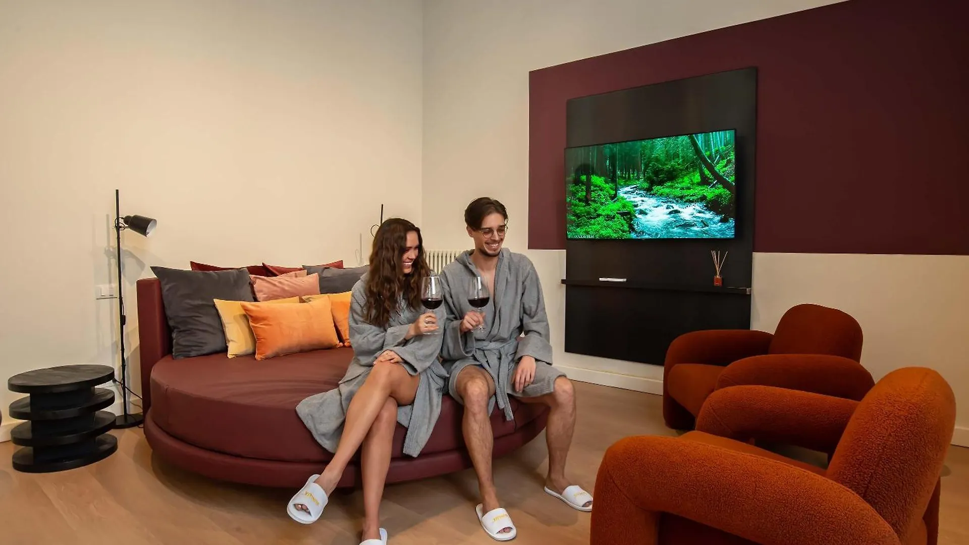 Mdr Crystal Apartment Florencie